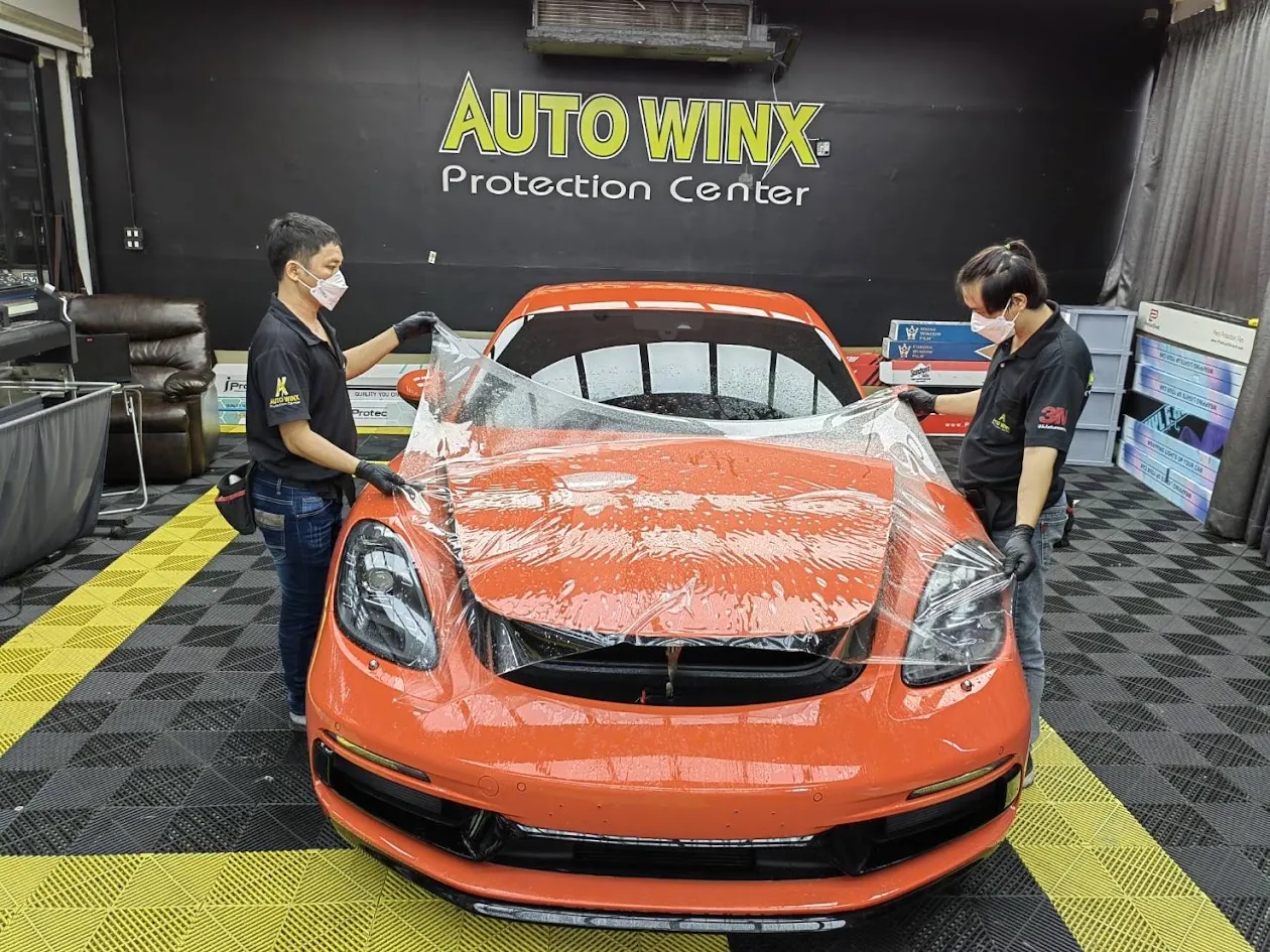 ผลงานฟิล์มกันรอยรอบคัน Porsche 718 สีส้ม โดย Auto Winx