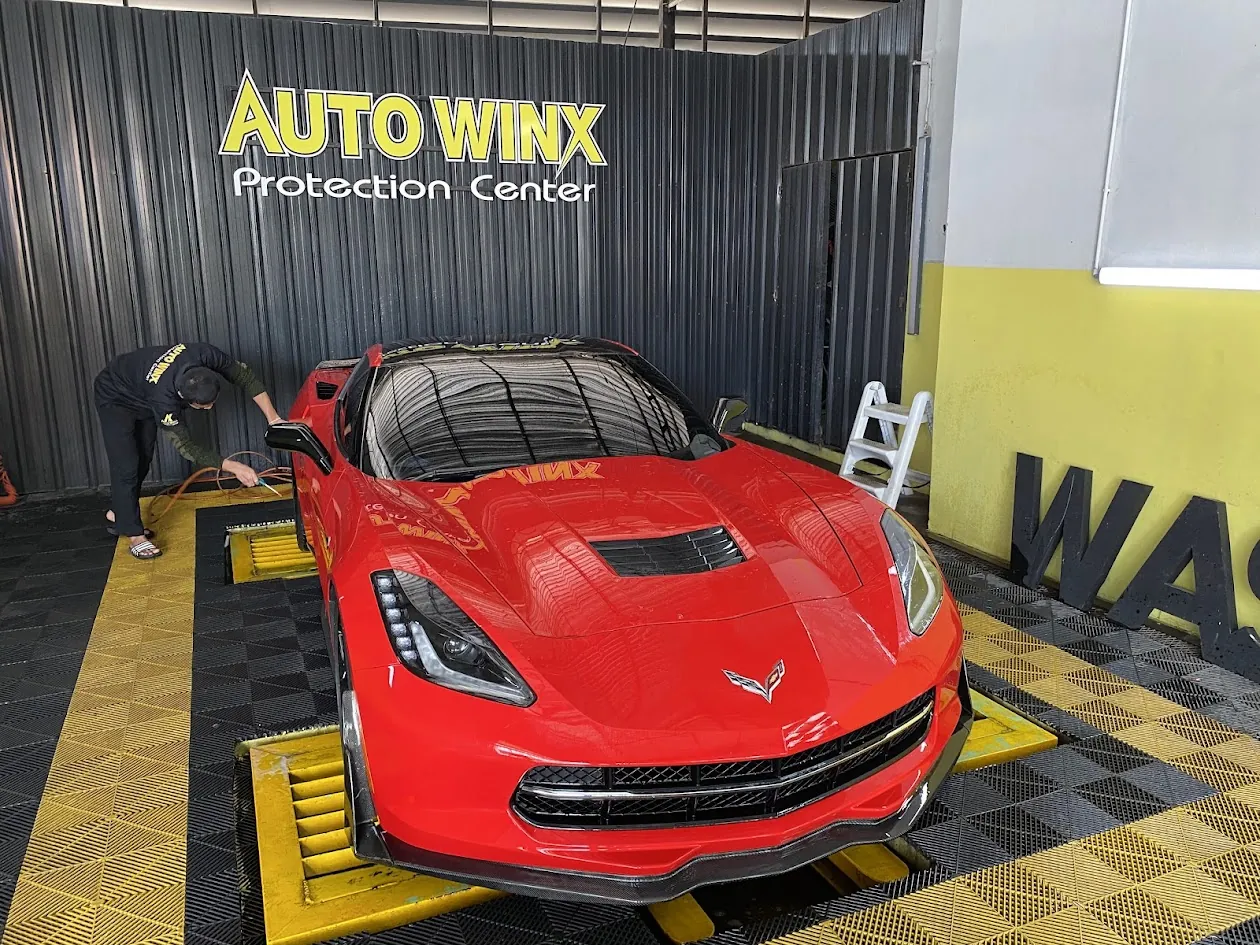 ผลงานฟิล์มกันรอยรอบคัน Chevrolet Corvette C7 สีแดง โดย Auto Winx