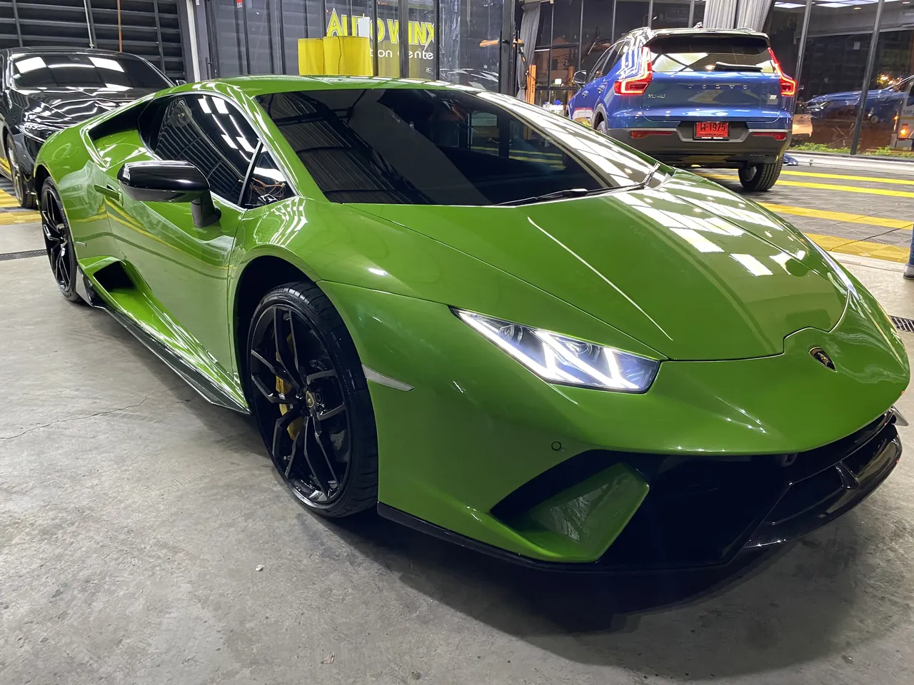ผลงานฟิล์มกันรอยรอบคัน Lamborghini Huracan STO สีเขียว โดย Auto Winx